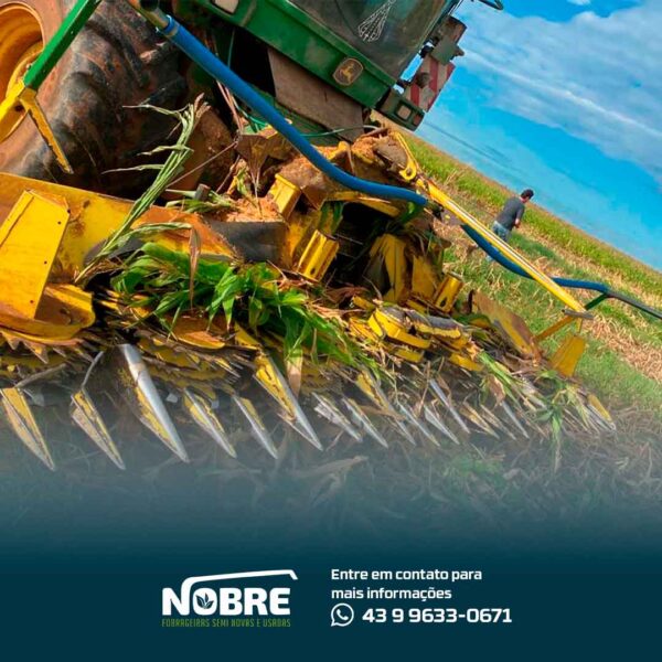 Forrageira John Deere 7350-Ano 2012-Plataforma kemper 360 plus-cod 2002 - Image 3