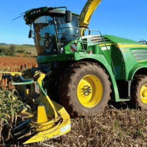 John Deere 8300 disponível na Nobre Used